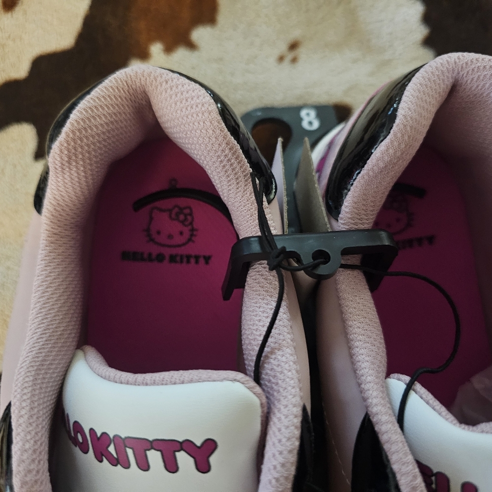 Hello Kitty by Sanrio Women's Pink Casual Court Sneakers - Picture 4 of 4